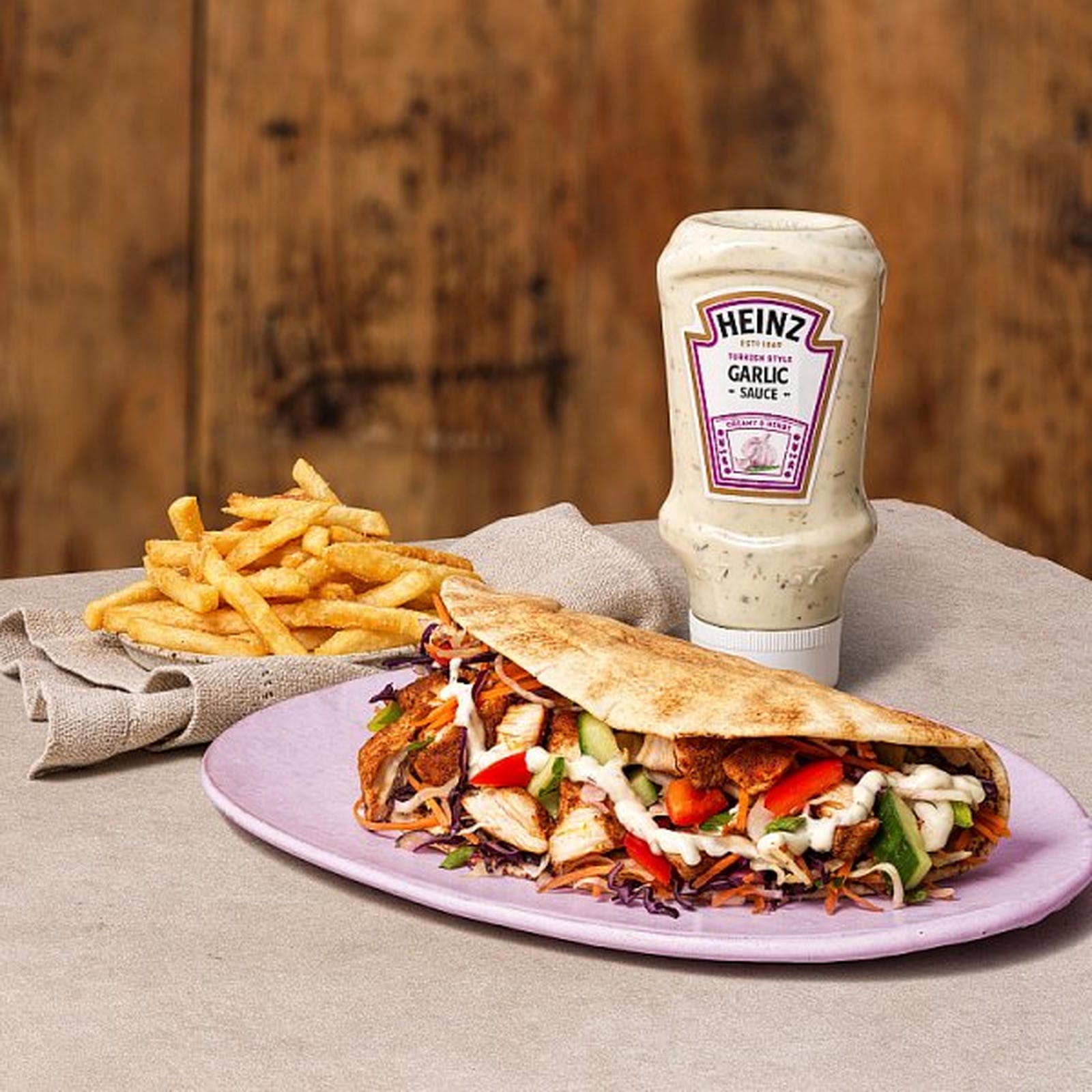 Heinz Turkish Style Garlic Sauce 420g