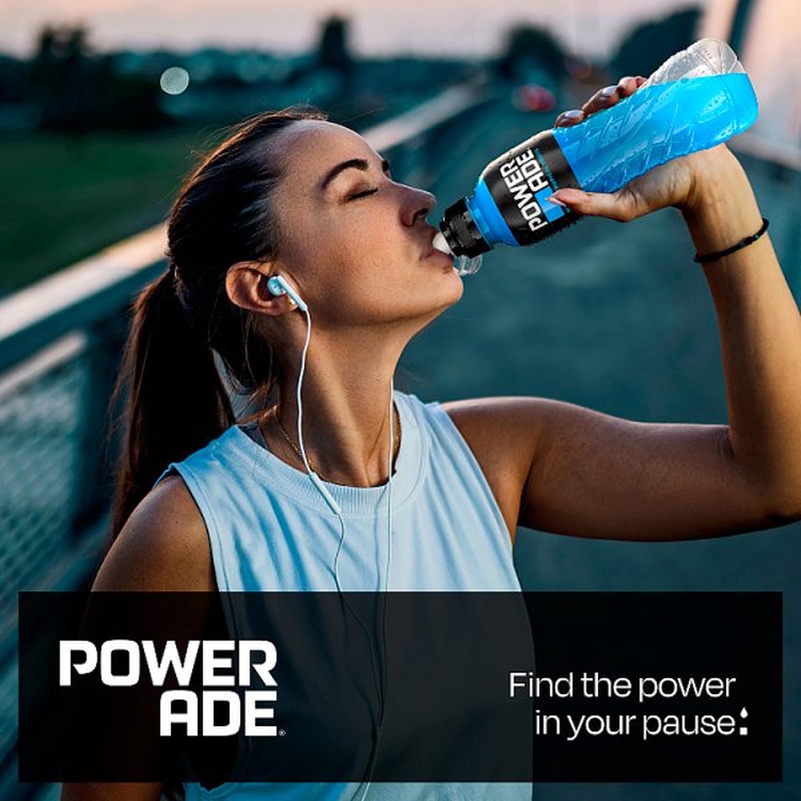 Powerade Berry and Tropical Sports Drink 500ml